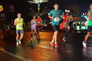 BIB: 1849, 20030
                            <button type="button" onclick="openModal(16181818)" class="btn btn-primary btn-sm float-right btn-popup" data-toggle="modal" data-target=".modal-high-quality">
                        <i class="fas fa-shopping-cart"></i> Add to Cart
                    </button>
                                            <button type="button" onclick="isThisMe(16181818, true)" class="btn btn-success btn-sm float-right btn-popup btn-isme hidden" data-toggle="tooltip" data-placement="bottom" title="นี่คือรูปของคุณใช่ไหม คลิกที่นี่เพื่อเอาเข้าอัลบั้ม">
                        <i class="fas fa-plus"></i> Add to album
                    </button>
                    <button type="button" onclick="isThisMe(16181818, false)" class="btn btn-warning btn-sm float-right btn-popup btn-isnotme hidden">
                        <i class="fas fa-ban"></i> Remove from album
                    </button>